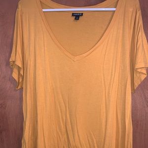 Torrid size 2 mustard s/s shirt